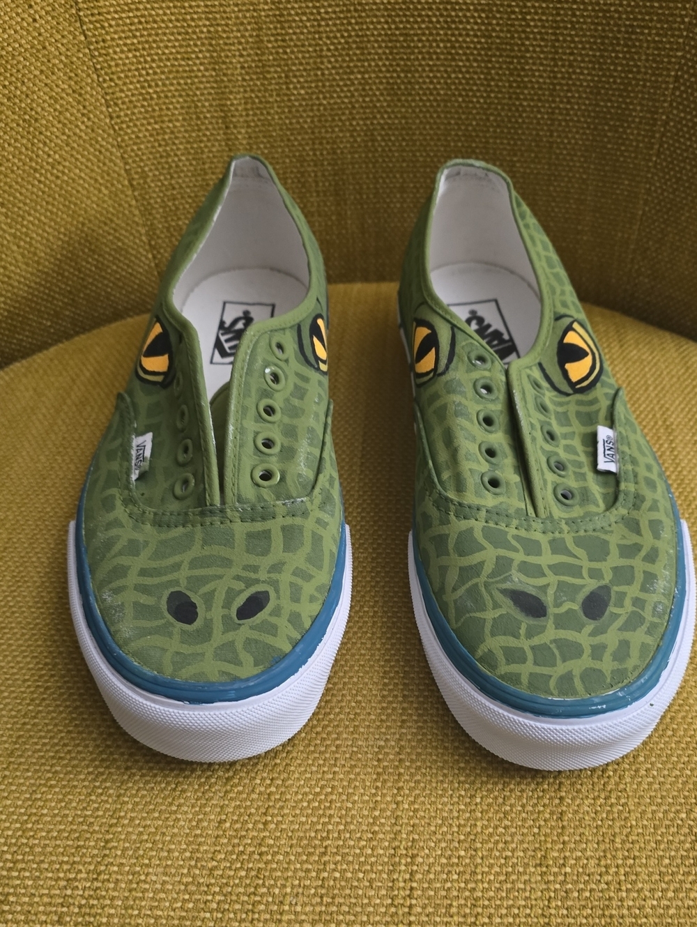 Vans Authentic "Gator" / "Alligator" Collection. NEVER WORN. - Picture 2 of 5